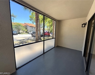 2094 Arbour Walk Circle - Photo Thumbnail 13
