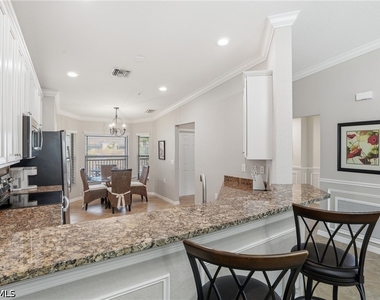 9528 Avellino Way - Photo Thumbnail 4