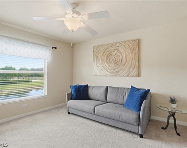 9528 Avellino Way - Photo Thumbnail 14