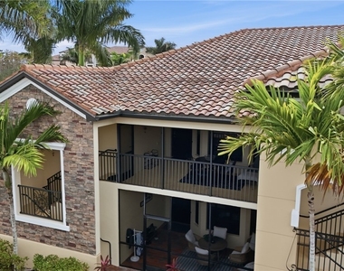 9528 Avellino Way - Photo Thumbnail 18