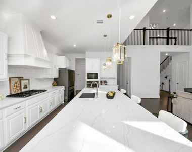 10719 Klaria Crescent Court - Photo Thumbnail 21