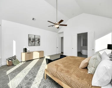 10719 Klaria Crescent Court - Photo Thumbnail 9