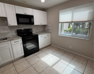 149 Palm Drive - Photo Thumbnail 8