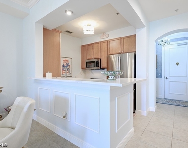 8010 Via Sardinia Way - Photo Thumbnail 5