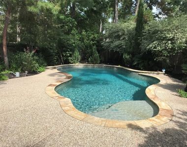 147 N Willow Point Circle - Photo Thumbnail 19