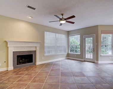 147 N Willow Point Circle - Photo Thumbnail 8