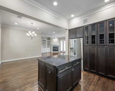 2101 Elmen Street - Photo Thumbnail 20