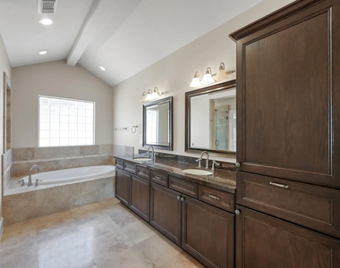 2101 Elmen Street - Photo Thumbnail 24