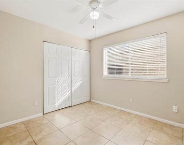 2658 Anthony Hay Lane - Photo Thumbnail 9