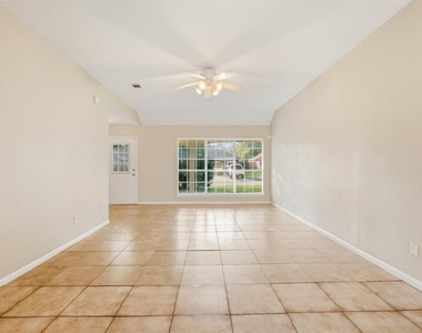 2658 Anthony Hay Lane - Photo Thumbnail 6