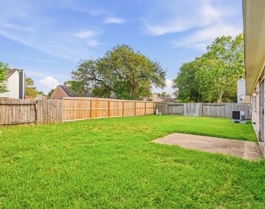 2658 Anthony Hay Lane - Photo Thumbnail 23