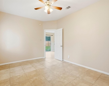 2658 Anthony Hay Lane - Photo Thumbnail 20