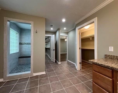 1030 Pine Timbers Drive - Photo Thumbnail 11