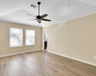5540 S Buffalo Circle - Photo Thumbnail 19