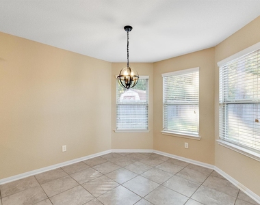 5540 S Buffalo Circle - Photo Thumbnail 14