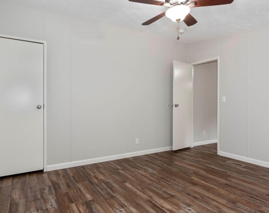 30003 W Boardwalk Drive - Photo Thumbnail 37
