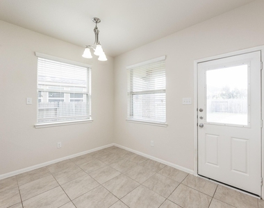 27010 Soapstone Terrace Lane - Photo Thumbnail 15