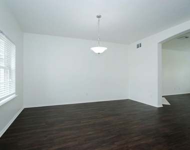 20102 Glacier Falls Drive - Photo Thumbnail 3