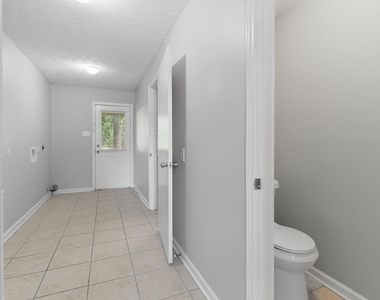 1122 Tigris Lane - Photo Thumbnail 23