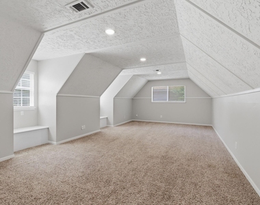 1122 Tigris Lane - Photo Thumbnail 26
