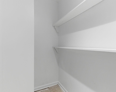 1122 Tigris Lane - Photo Thumbnail 24