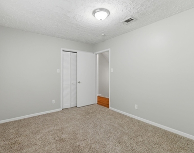 1122 Tigris Lane - Photo Thumbnail 25