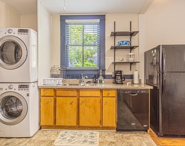 1416 13th Street - Photo Thumbnail 9