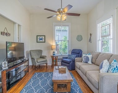 1416 13th Street - Photo Thumbnail 3