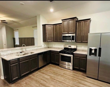 14223 Grand Hills Drive - Photo Thumbnail 5
