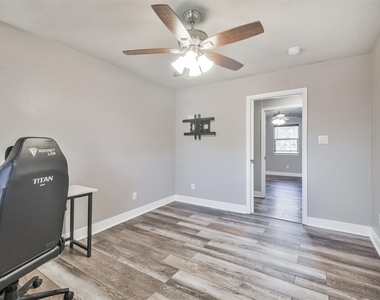 24237 Creekwood Drive - Photo Thumbnail 26
