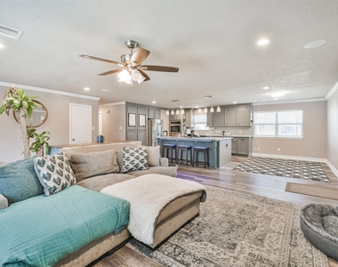 24237 Creekwood Drive - Photo Thumbnail 17