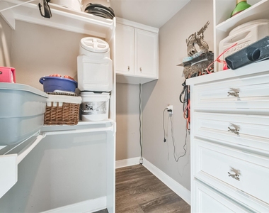 24237 Creekwood Drive - Photo Thumbnail 34