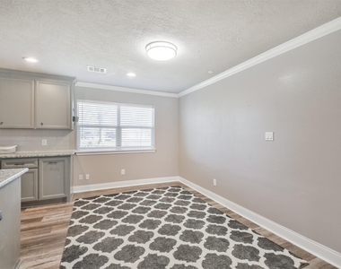 24237 Creekwood Drive - Photo Thumbnail 15