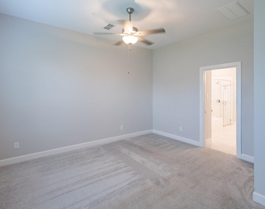 15218 Cortines Court - Photo Thumbnail 22