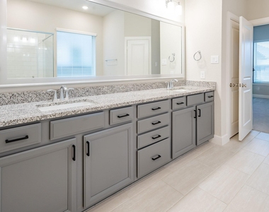 15218 Cortines Court - Photo Thumbnail 26