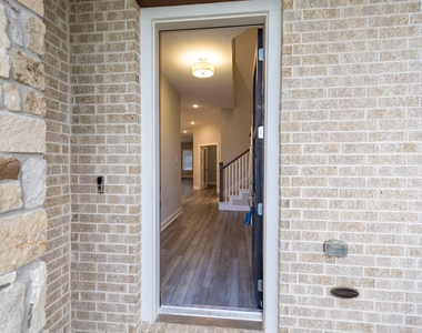 15218 Cortines Court - Photo Thumbnail 5
