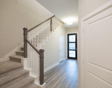 15218 Cortines Court - Photo Thumbnail 6