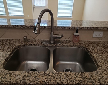 9515 Bosque Hills Court - Photo Thumbnail 9