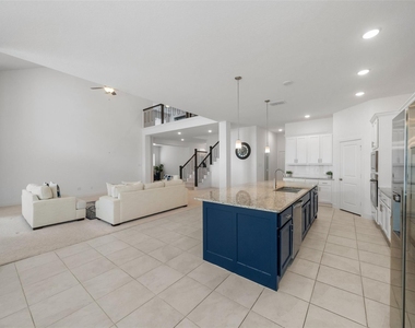 2211 Stone Lodge Court - Photo Thumbnail 11