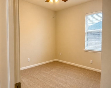 7599 Fettle Lane - Photo Thumbnail 10