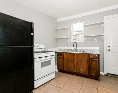 4610 Schroeder Street - Photo Thumbnail 3