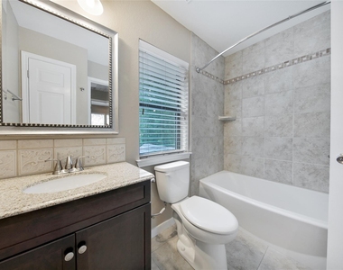 710 W Rollingwood - Photo Thumbnail 15