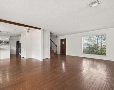 20211 Salzburg Lane - Photo Thumbnail 5