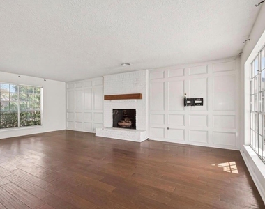 20211 Salzburg Lane - Photo Thumbnail 6