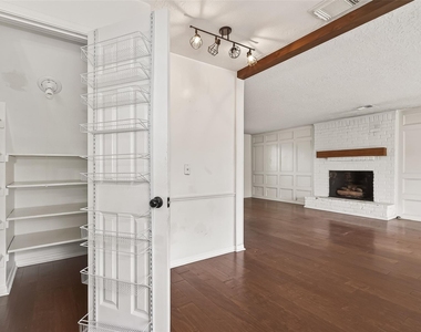 20211 Salzburg Lane - Photo Thumbnail 16