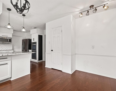 20211 Salzburg Lane - Photo Thumbnail 8