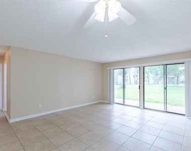15919 Golf Club Drive - Photo Thumbnail 2