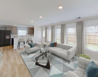 2930 Mallorca Drive - Photo Thumbnail 2