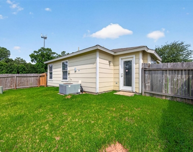 22851 Twisting Pine Drive - Photo Thumbnail 30