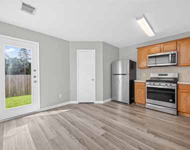 22851 Twisting Pine Drive - Photo Thumbnail 10